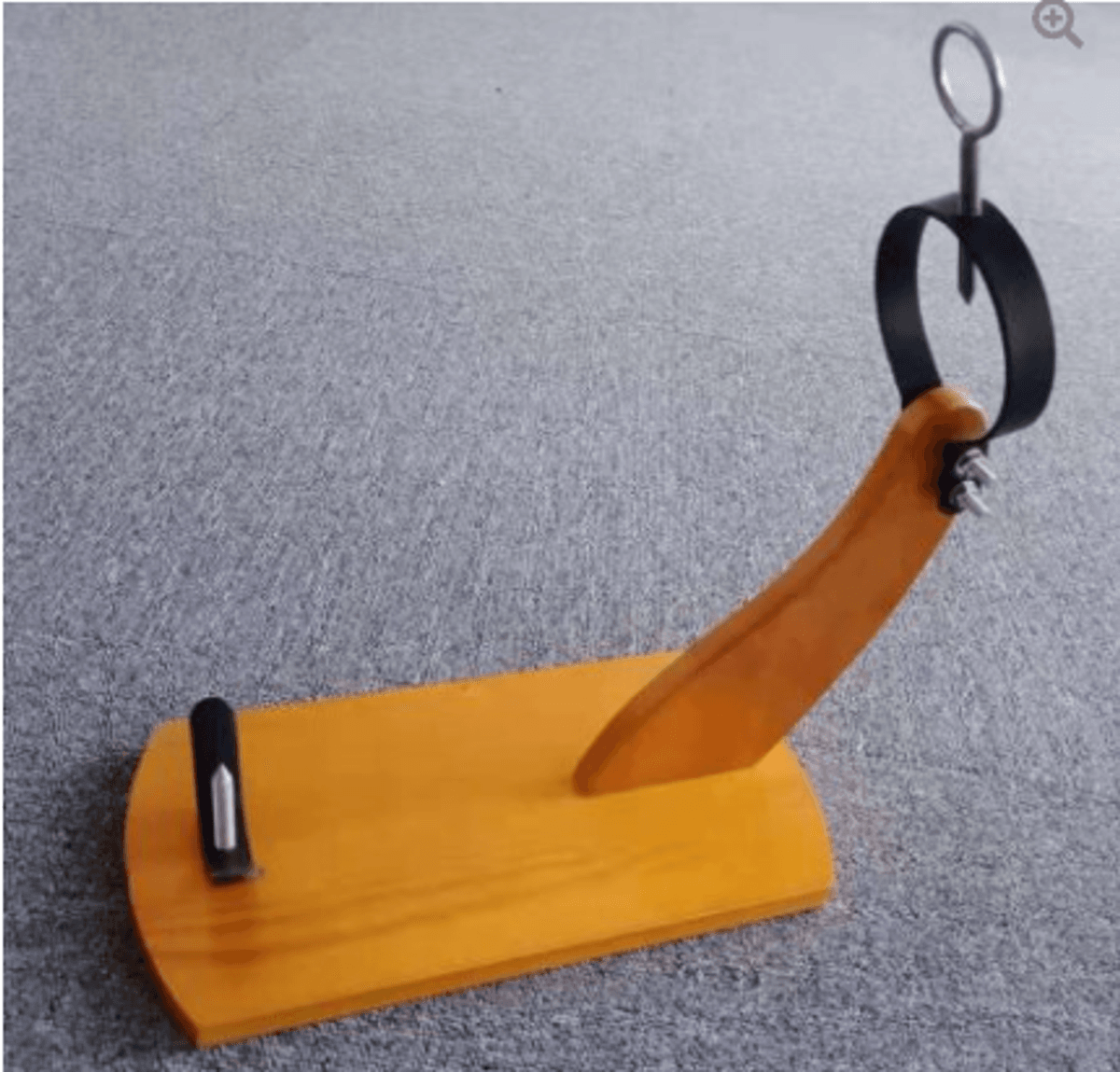 Skinke og fenalårstativ